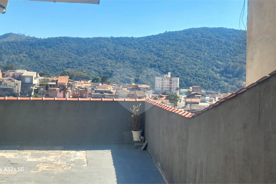 Casa à venda com 3 quartos, sendo 2 suítes, em Moinho, Mairiporã, SP