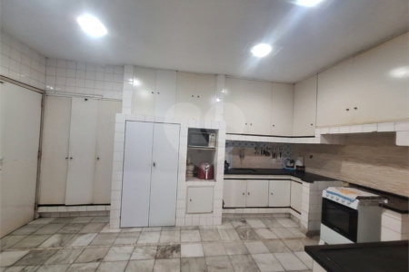 Apartamento à venda com 4 quartos, sendo 1 suíte, em Tijuca, Rio de Janeiro, RJ