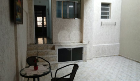 Sobrado à venda com 3 quartos no Brasilândia, São Paulo, SP