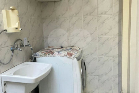 Sobrado à venda com 3 quartos, sendo 1 suíte,  em Vila Nova Pauliceia, São Paulo, SP