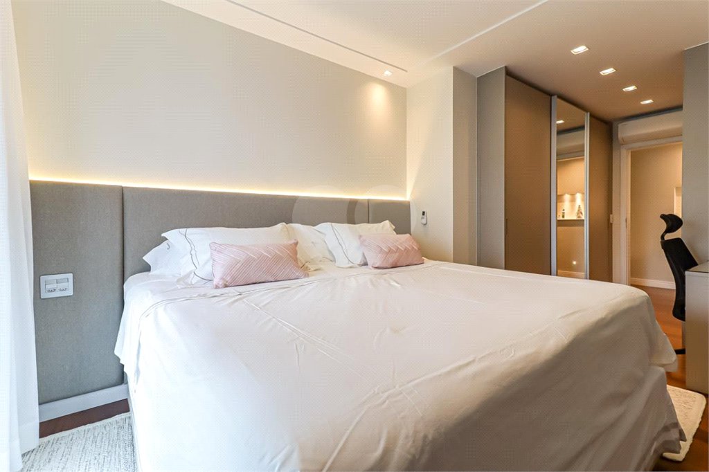 Apartamento à venda com 3 quartos, sendo 2 suítes, em Vila Mascote, São Paulo, SP