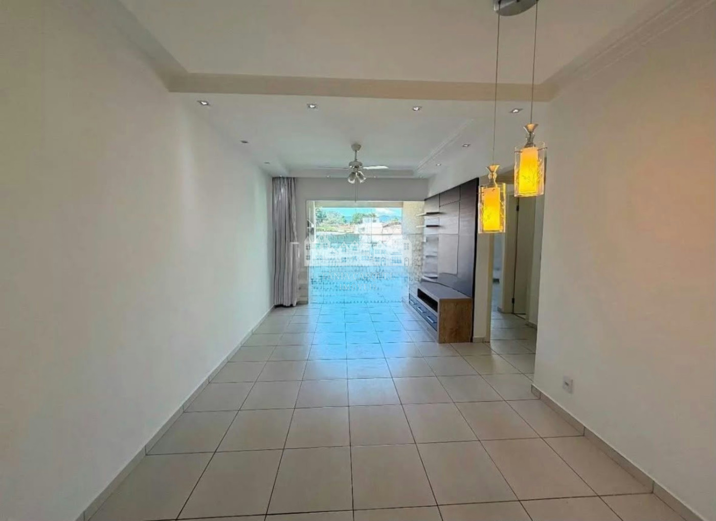 Apartamento para alugar com 2 quartos, sendo 1 suíte, em Alvinópolis, Atibaia, SP