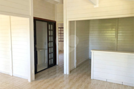 Casa à venda com 4 quartos, sendo 2 suítes, no condomínio Estância Marambaia, Vinhedo - SP