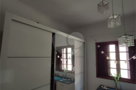 Sobrado à venda com 4 quartos, sendo 1 suíte, em Vila Maria Alta, São Paulo, SP