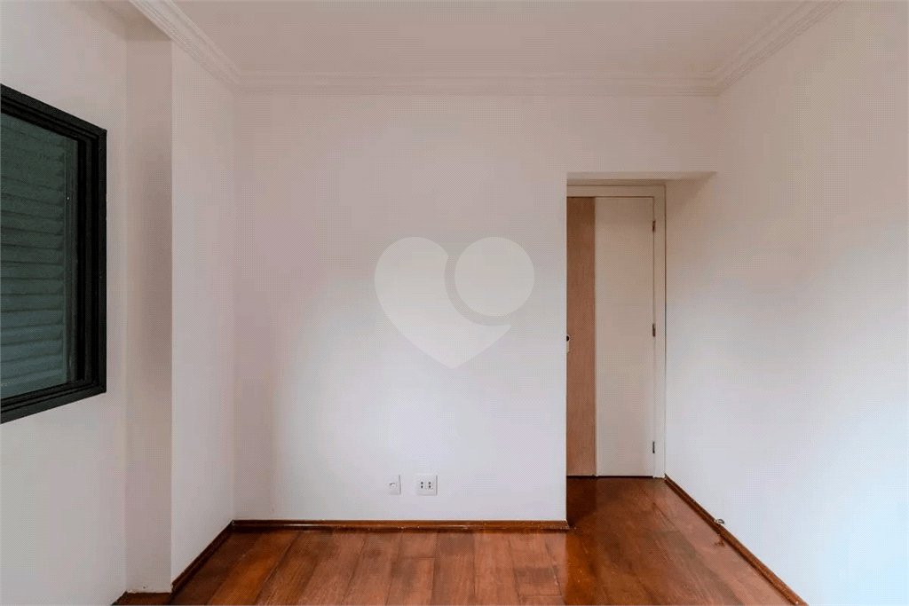 Apartamento à venda com 4 quartos, sendo 2 suítes, em Paraíso do Morumbi, São Paulo, SP