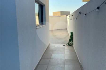 Casa à venda com 4 quartos, sendo 2 suítes,  no condomínio Residencial Castanheira, Sorocaba - SP