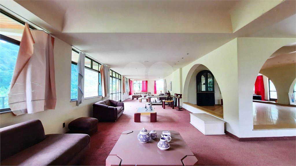 Casa à venda com 11 quartos, sendo 6 suítes, em Taquara, Rio de Janeiro, RJ