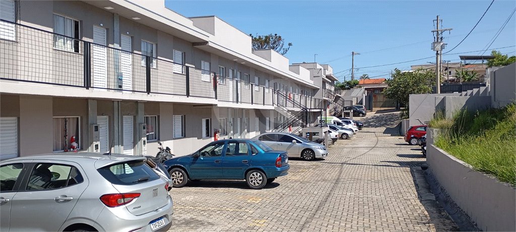 Apartamento à venda com 2 quartos em Lopes de Oliveira, Sorocaba, SP
