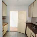 Apartamento à venda com 3 quartos, sendo 1 suíte, em Vila Olímpia, São Paulo, SP
