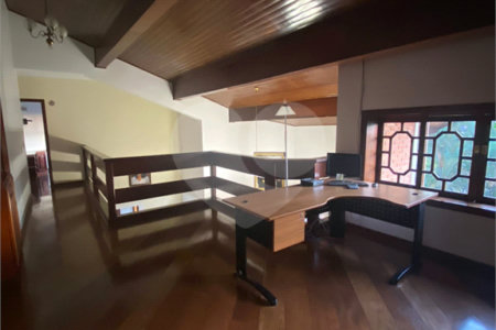 Casa à venda com 3 quartos, sendo 4 suítes,  no condomínio Estância Marambaia, Vinhedo - SP