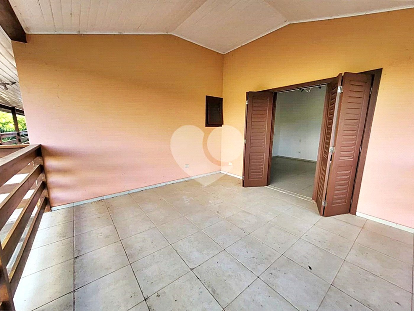 Casa à venda ou para alugar com 7 quartos, sendo 5 suítes, no condomínio Sausalito, Mairiporã - SP