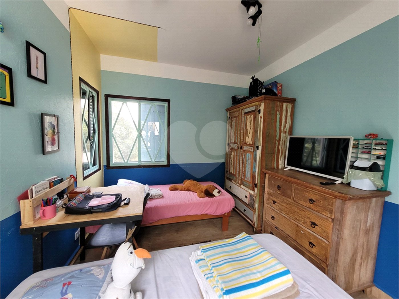 Casa à venda com 3 quartos, sendo 1 suíte, no condomínio Sausalito, Mairiporã - SP