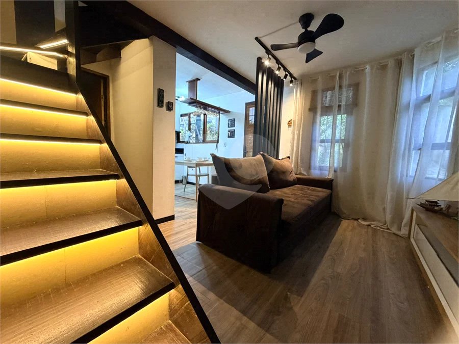 Casa à venda com 2 quartos, sendo 1 suíte, em Geribá, Armação dos Búzios, RJ