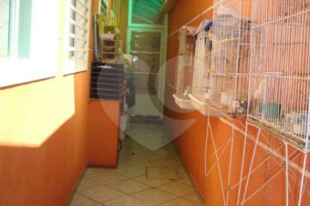 Sobrado à venda com 3 quartos, sendo 1 suíte, em Vila Santa Terezinha (zona Norte), São Paulo, SP