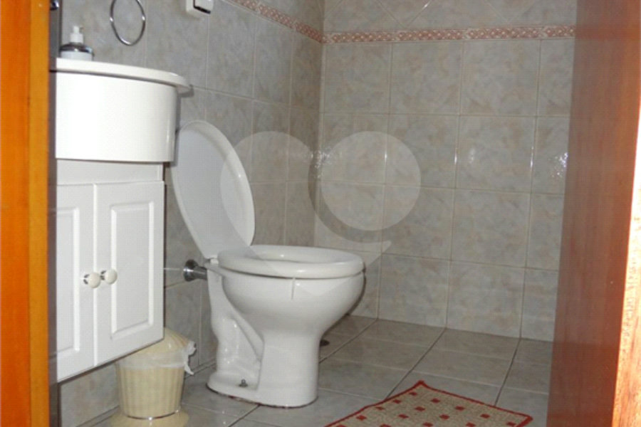 Sobrado à venda com 3 quartos, sendo 1 suíte,  em Horto, São Paulo, SP
