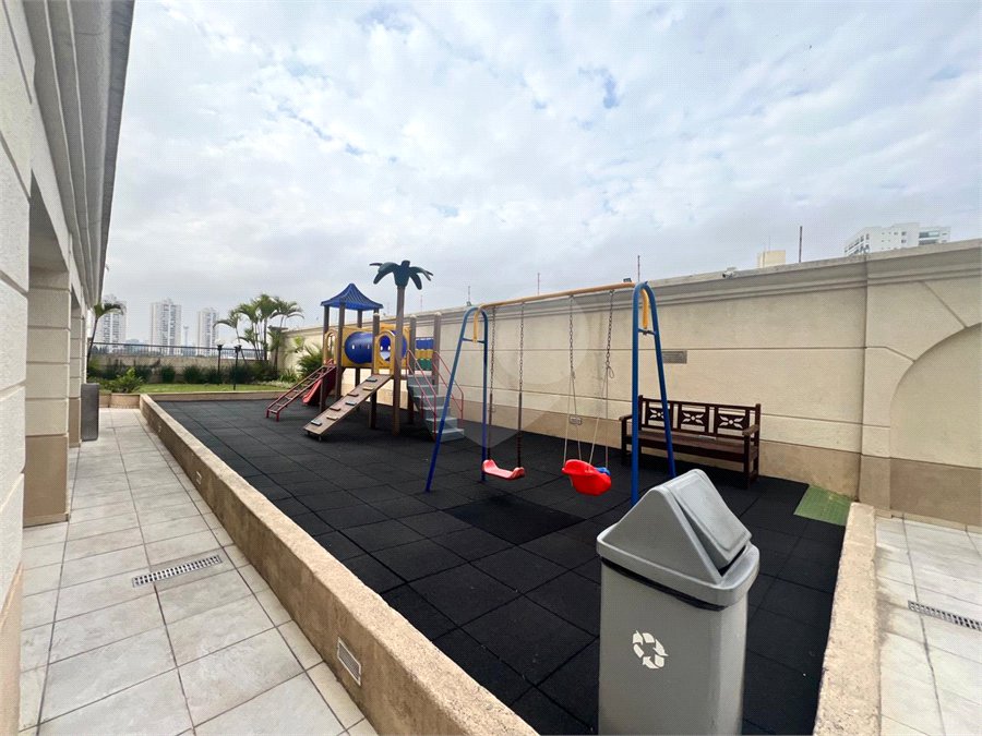 Apartamento à venda com 3 quartos, sendo 1 suíte,  em Vila Guarani (z Sul), São Paulo, SP