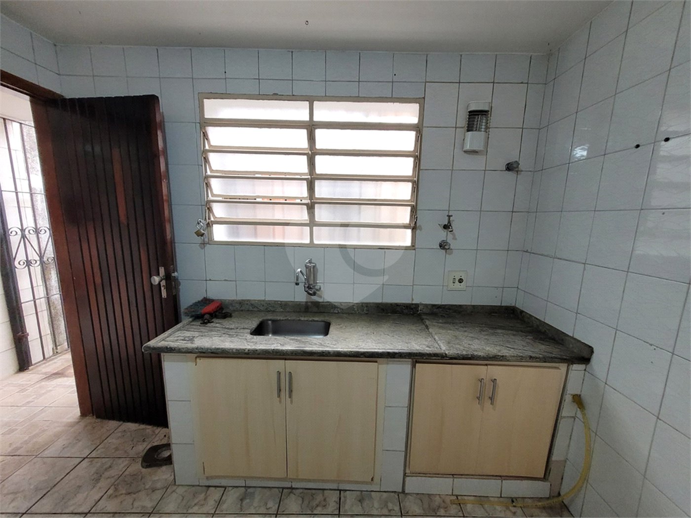 Sobrado à venda com 2 quartos em Jardim Mangalot, São Paulo, SP