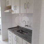 Apartamento no Condomínio Residencial Hadad.