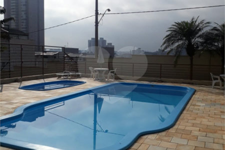 Apartamento à venda com 3 quartos, sendo 1 suíte, em Vila Santana, Mogi das Cruzes, SP