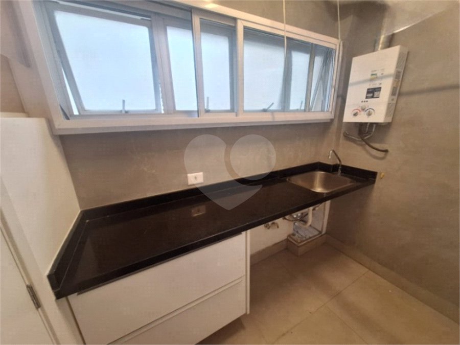 Apartamento à venda com 2 quartos em Vila Uberabinha, São Paulo, SP