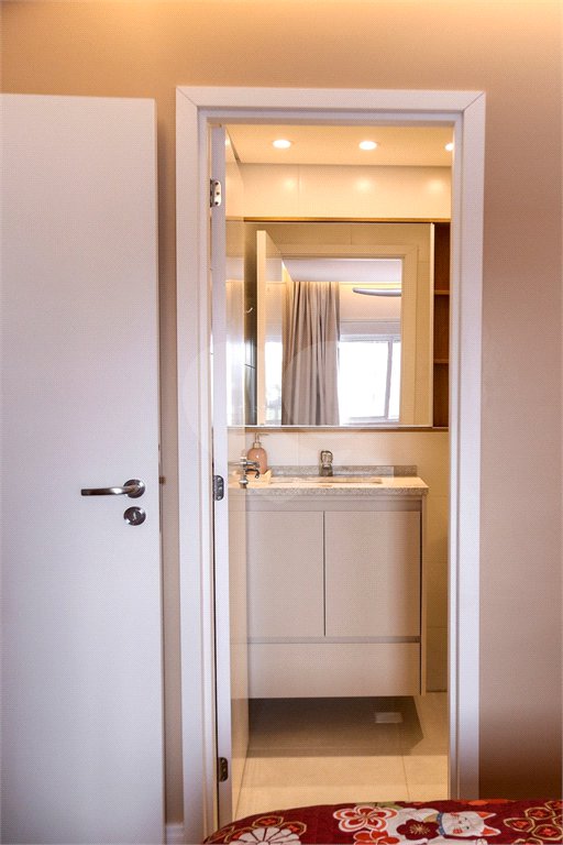 Apartamento à venda com 2 quartos, sendo 1 suíte, em Parada Inglesa, São Paulo, SP