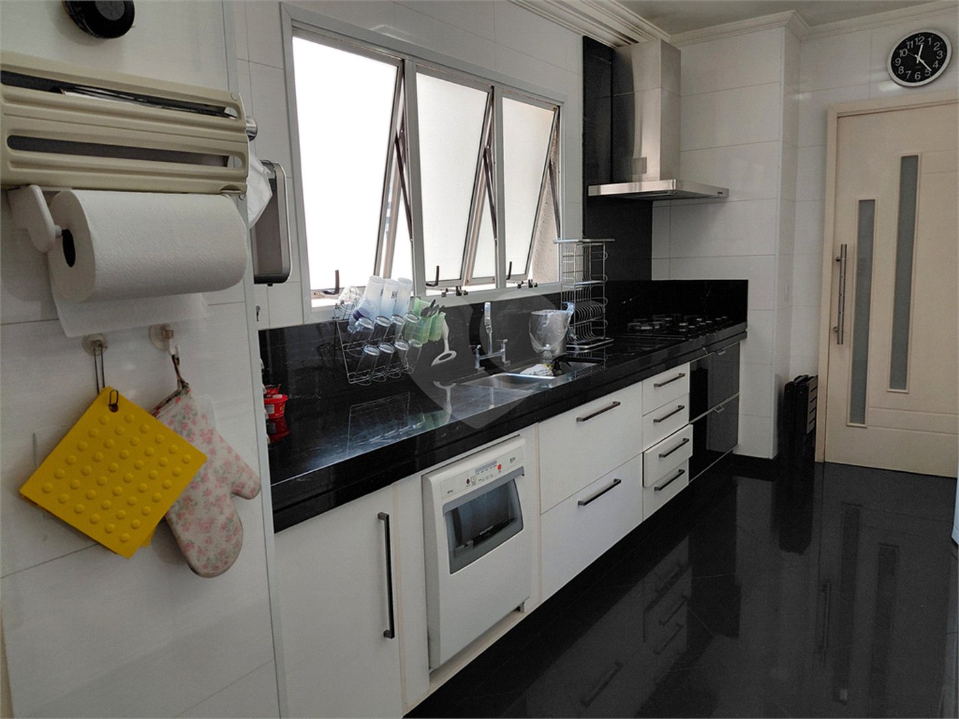 Apartamento para alugar com 4 quartos, sendo 3 suítes,  em Vila Leopoldina, São Paulo, SP