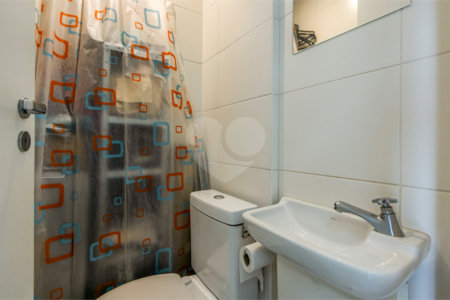 Apartamento à venda com 3 quartos, sendo 1 suíte, em Chácara Santo Antônio, São Paulo, SP