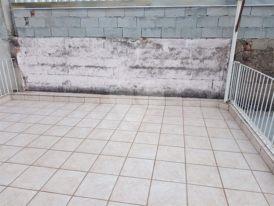Casa à venda com 3 quartos, sendo 2 suítes, em Vila Flávio, Mogi das Cruzes, SP