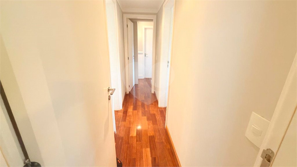 Apartamento à venda com 3 suítes em Santa Teresinha, São Paulo, SP