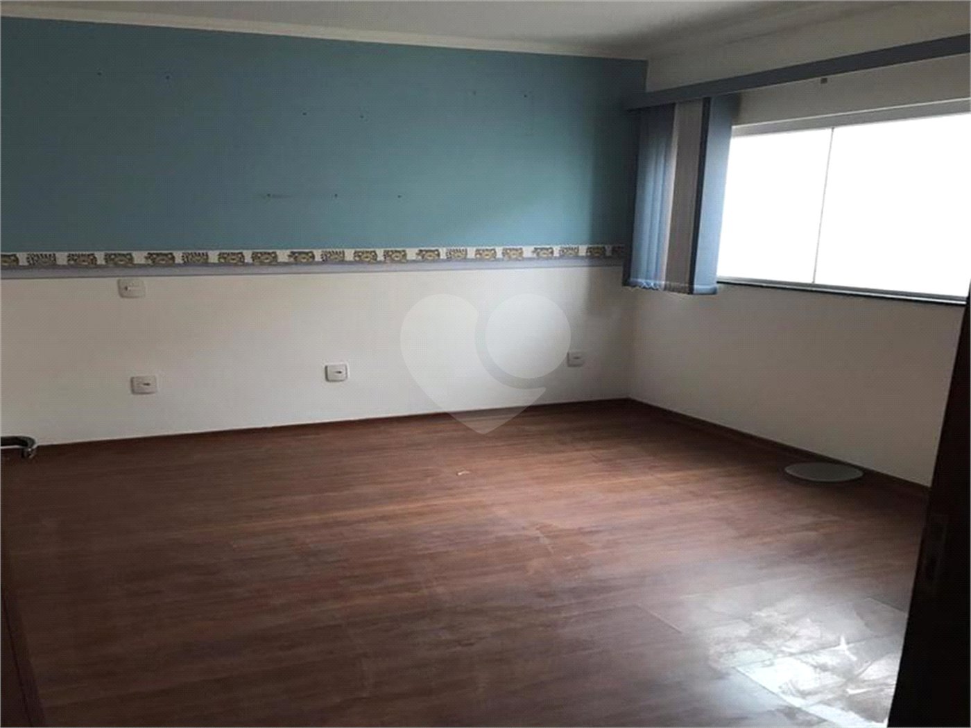 Sobrado à venda com 3 suítes em Vila Haro, Sorocaba, SP