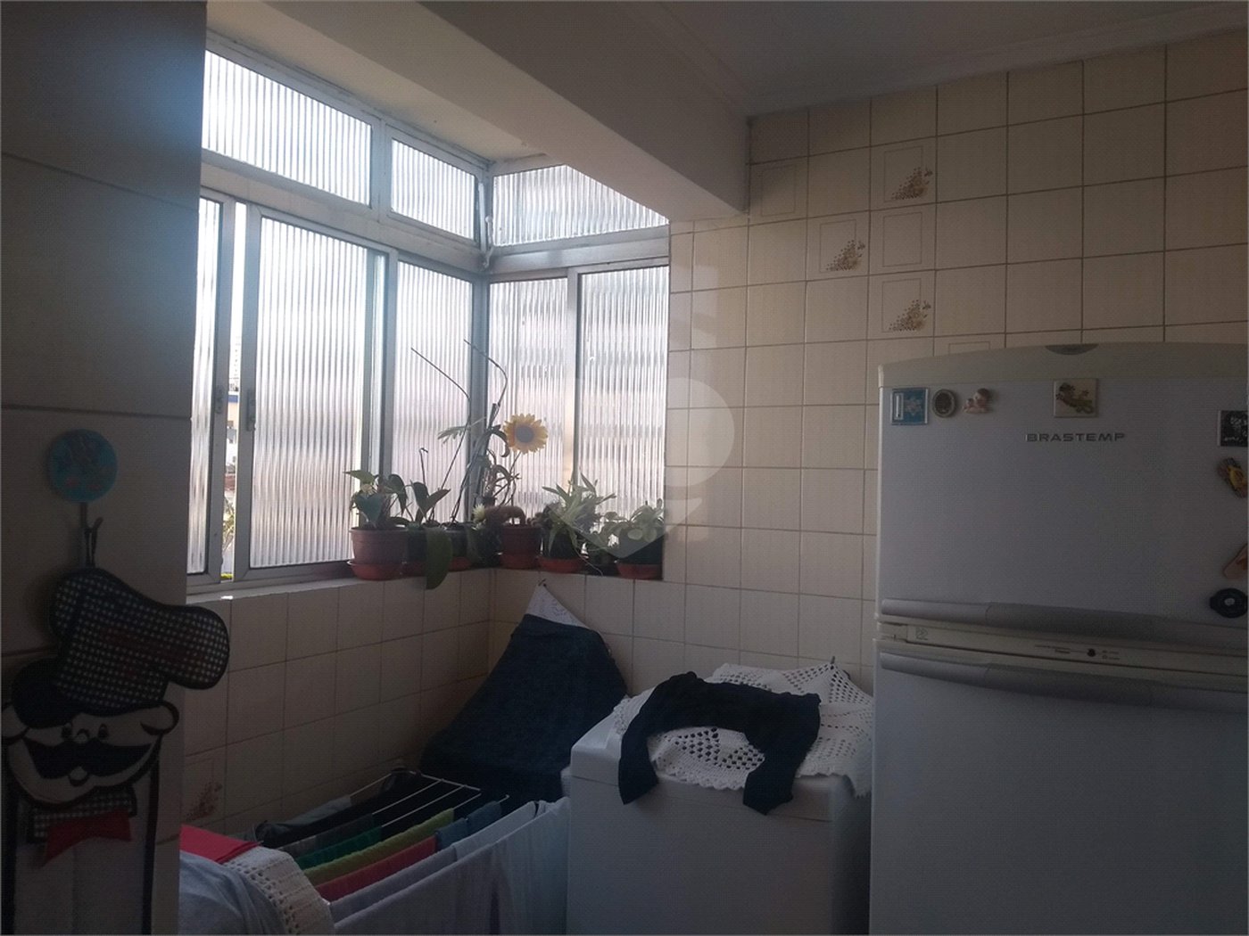 Apartamento à venda com 3 quartos, sendo 1 suíte,  no Centro, Mogi das Cruzes, SP