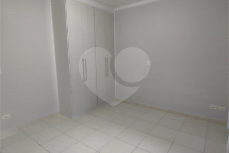 Sobrado à venda com 3 suítes em Vila Mazzei, São Paulo, SP