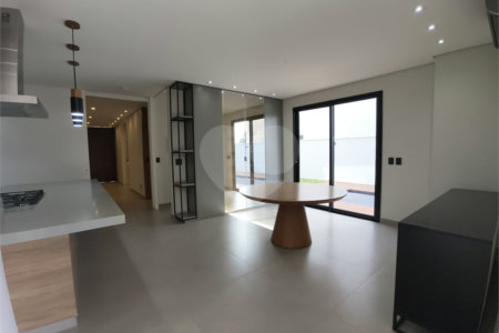 Casa à venda com 3 suítes no condomínio Alphaville Nova Esplanada 1, Votorantim - SP