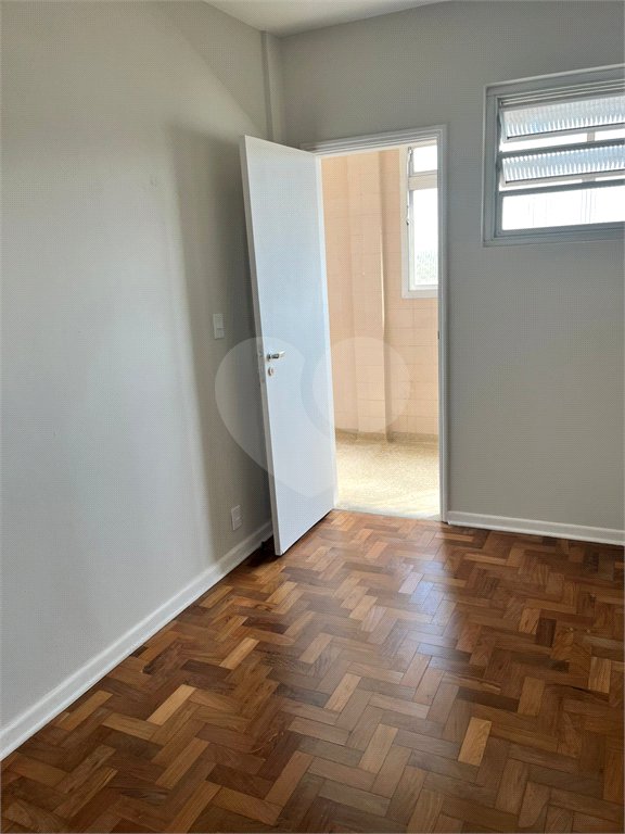 Apartamento à venda com 3 quartos, sendo 1 suíte, em Lapa, São Paulo, SP