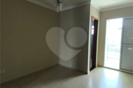 Sobrado à venda com 3 quartos, sendo 1 suíte, em Chora Menino, São Paulo, SP