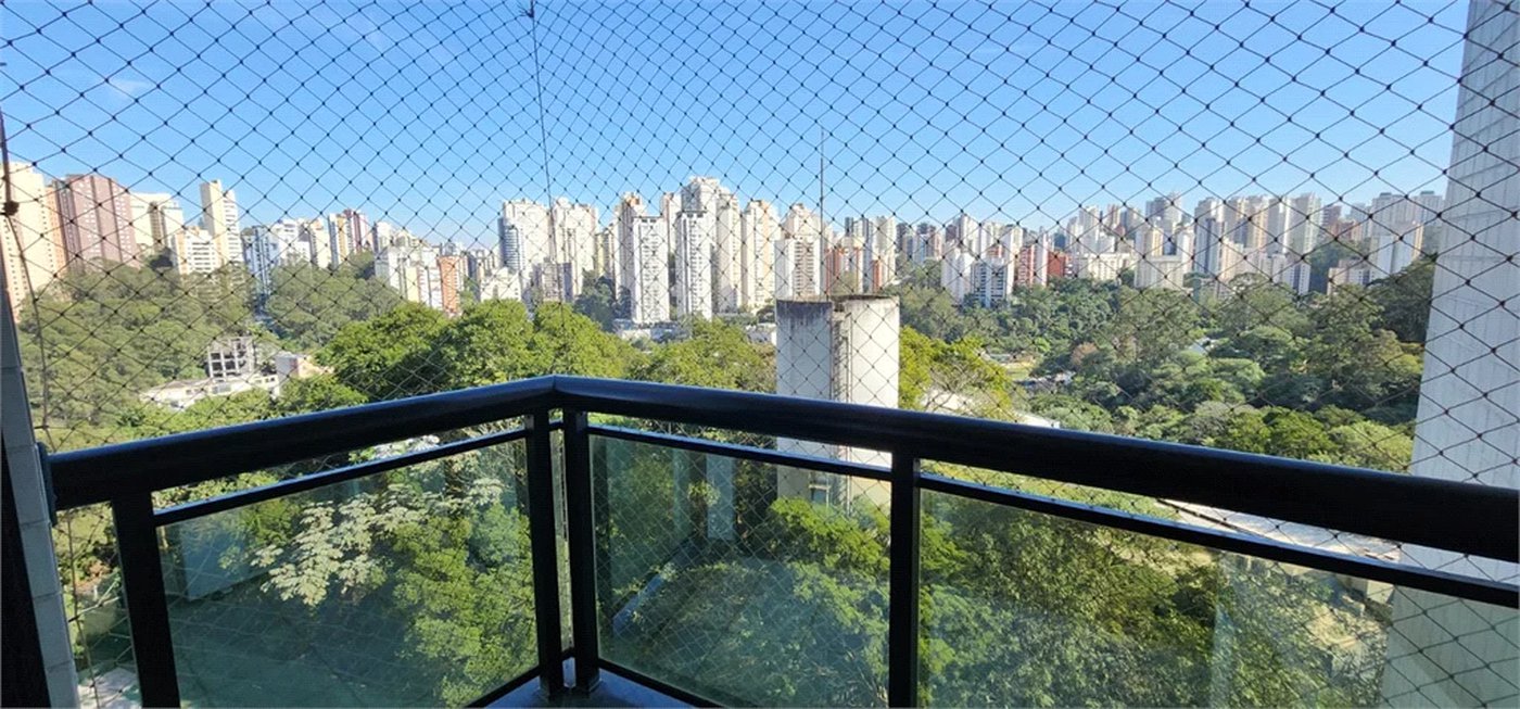 Apartamento à venda com 4 suítes em Paraíso do Morumbi, São Paulo, SP