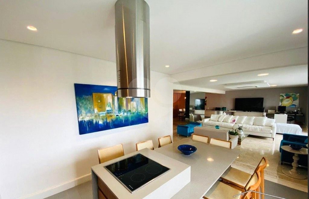 Apartamento à venda com 4 suítes em Santo Amaro, São Paulo, SP
