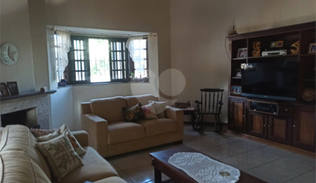 Casa à venda com 3 quartos, sendo 1 suíte, em Vila Esperia Ou Giglio, Atibaia, SP