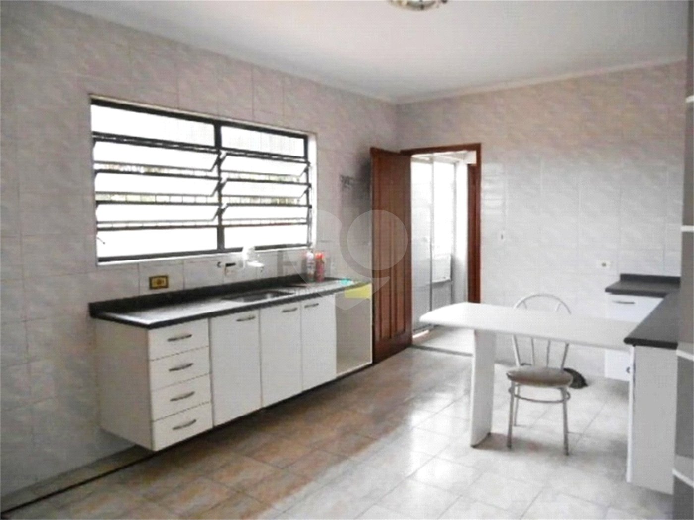 Sobrado à venda com 3 quartos, sendo 1 suíte,  em Santa Terezinha, São Paulo, SP