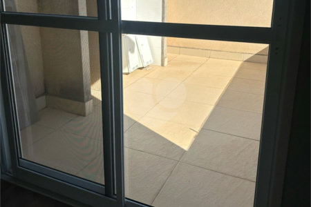 Casa à venda com 3 quartos, sendo 1 suíte, no condomínio Ibiti Royal Park, Sorocaba - SP