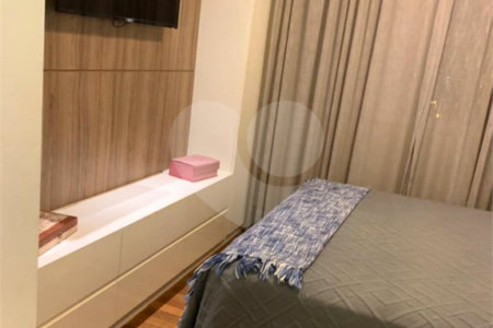 Apartamento à venda com 3 suítes em Vila Oliveira, Mogi das Cruzes, SP
