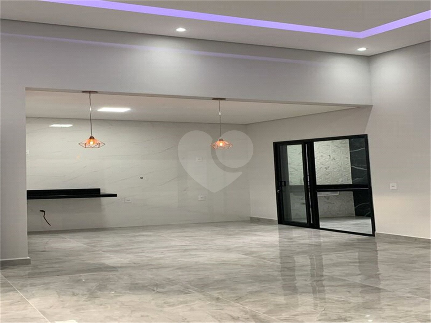 Casa Térrea à venda com 3 quartos, sendo 1 suíte,  em Jardim Monte Carlo, Indaiatuba, SP