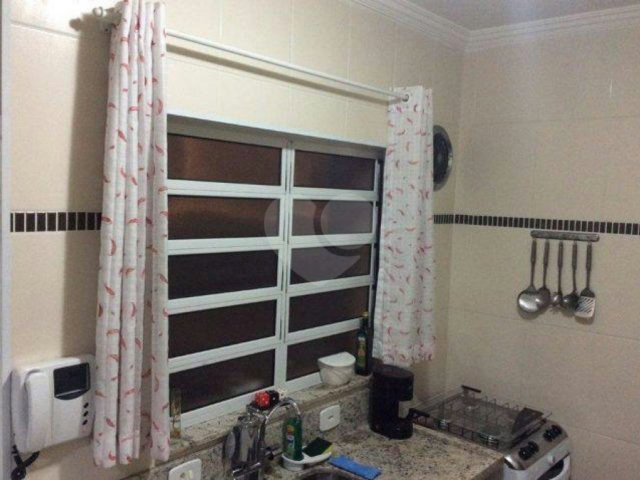 Casa à venda com 2 quartos, sendo 1 suíte,  no condomínio Residencial Vila da Serra, São Paulo - SP