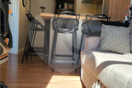 Apartamento à venda ou para alugar com 1 suíte em República, São Paulo, SP