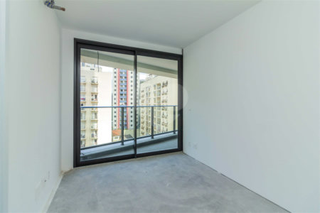 Apartamento à venda com 3 suítes em Vila Olímpia, São Paulo, SP