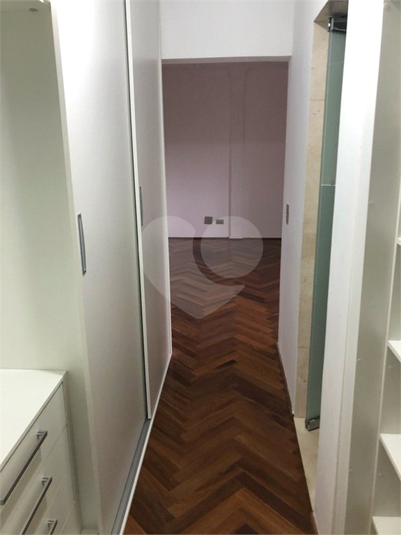 Apartamento à venda com 4 suítes em Vila Suzana, São Paulo, SP