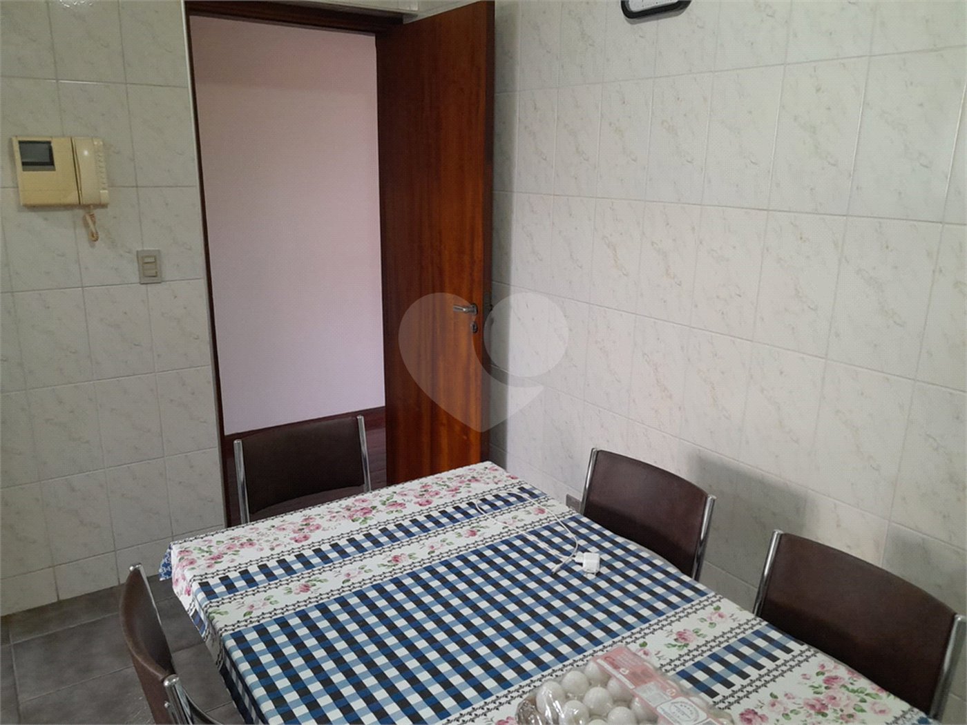 Apartamento no Edifício Professora Benedita Stahl Sodré