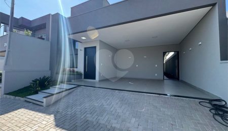 Casa à venda com 3 quartos, sendo 1 suíte,  no condomínio Faixa Azul, São Carlos - SP