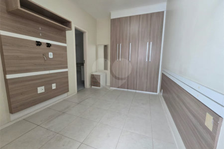 Apartamento para alugar com 2 quartos, sendo 1 suíte, em Parque Riviera, Cabo Frio, RJ
