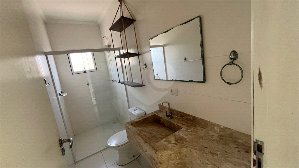 Sobrado à venda com 3 quartos, sendo 1 suíte, em Jardim Paulista, Atibaia, SP